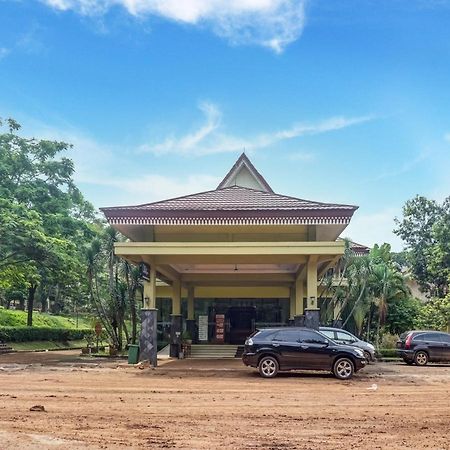 Collection O 91071 Hotel Desa Wisata Tmii Джакарта Экстерьер фото