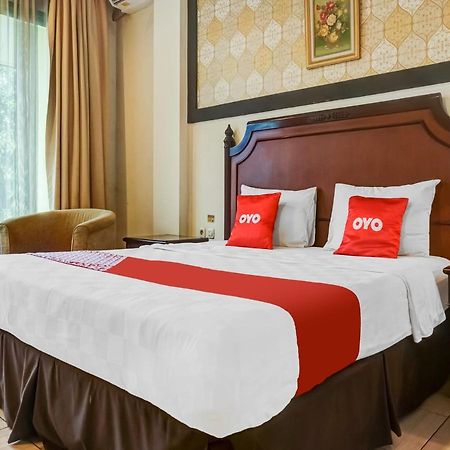 Collection O 91071 Hotel Desa Wisata Tmii Джакарта Экстерьер фото