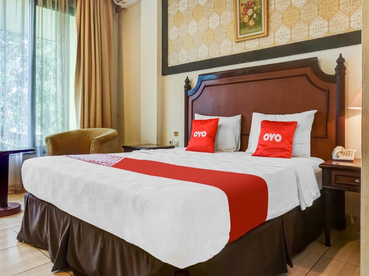 Collection O 91071 Hotel Desa Wisata Tmii Джакарта Экстерьер фото